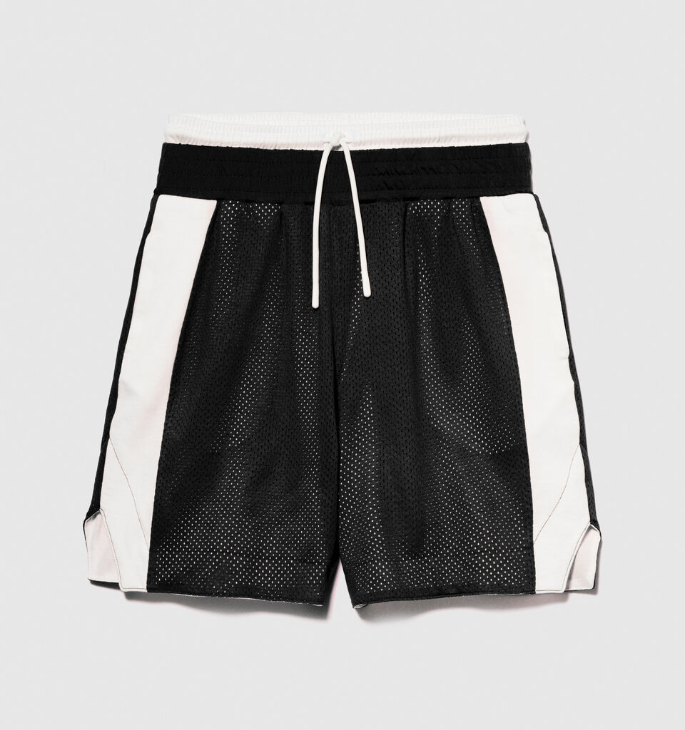 Sporty bermudas - boys' bermudas - Black | Sisley Young image number 1